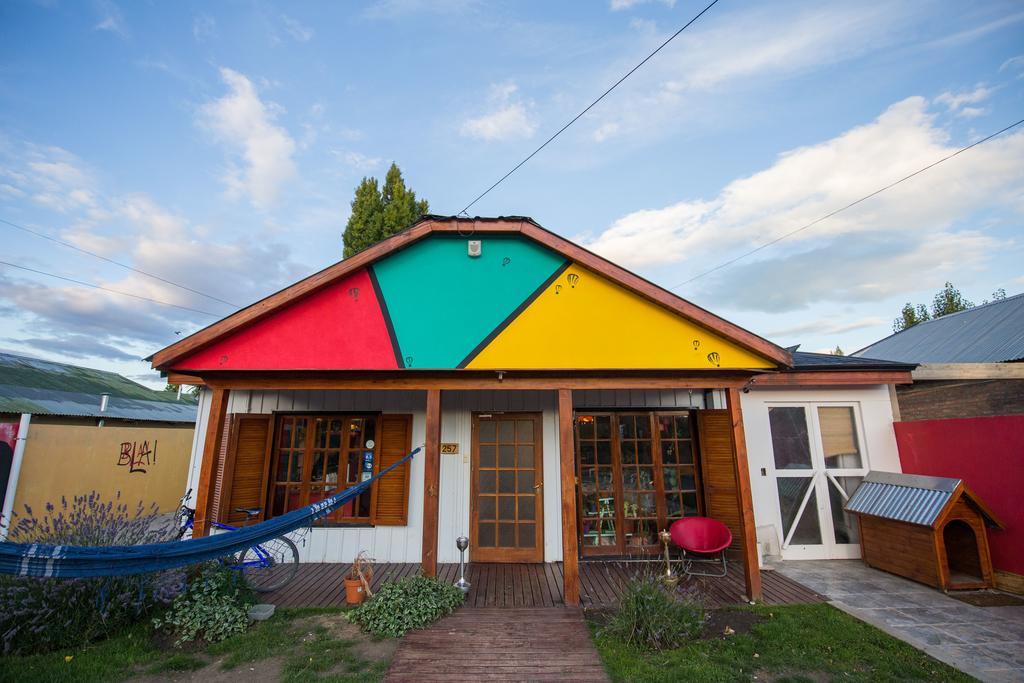 Bla Guest House El Calafate Exterior photo